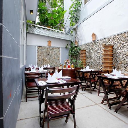 Chelsea Hotel Nha Trang Exterior foto