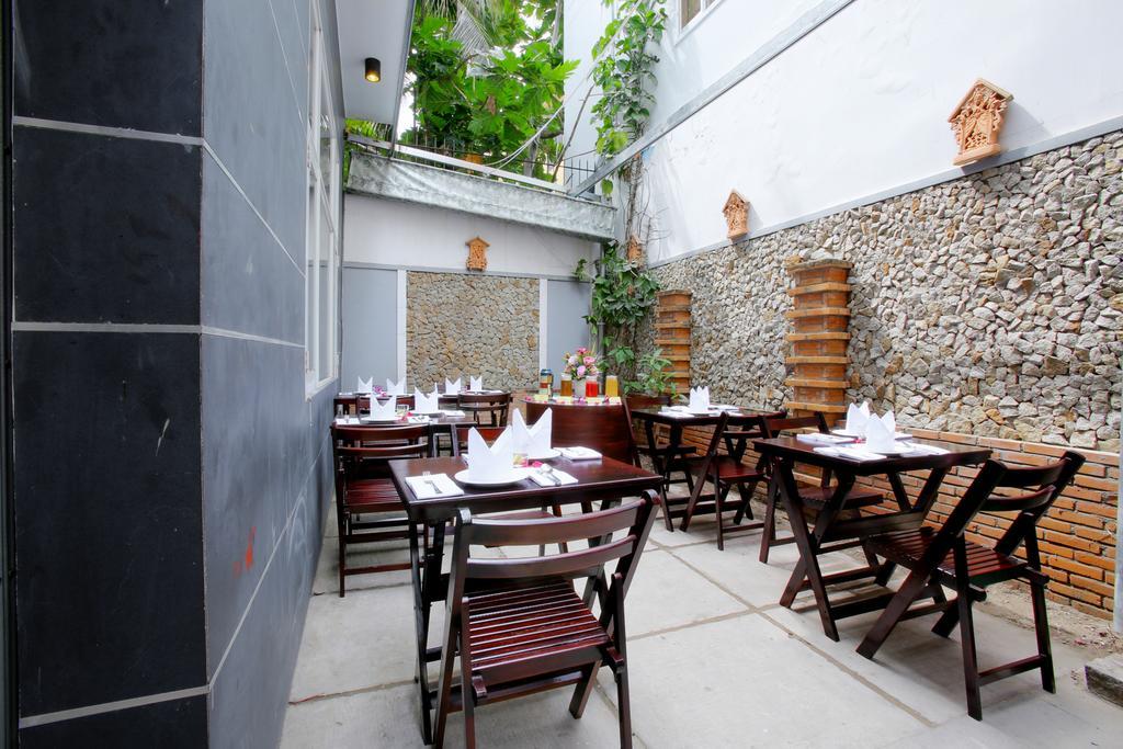 Chelsea Hotel Nha Trang Exterior foto